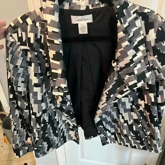 Calvin Klein Jacket - XL - Picture 4 of 10